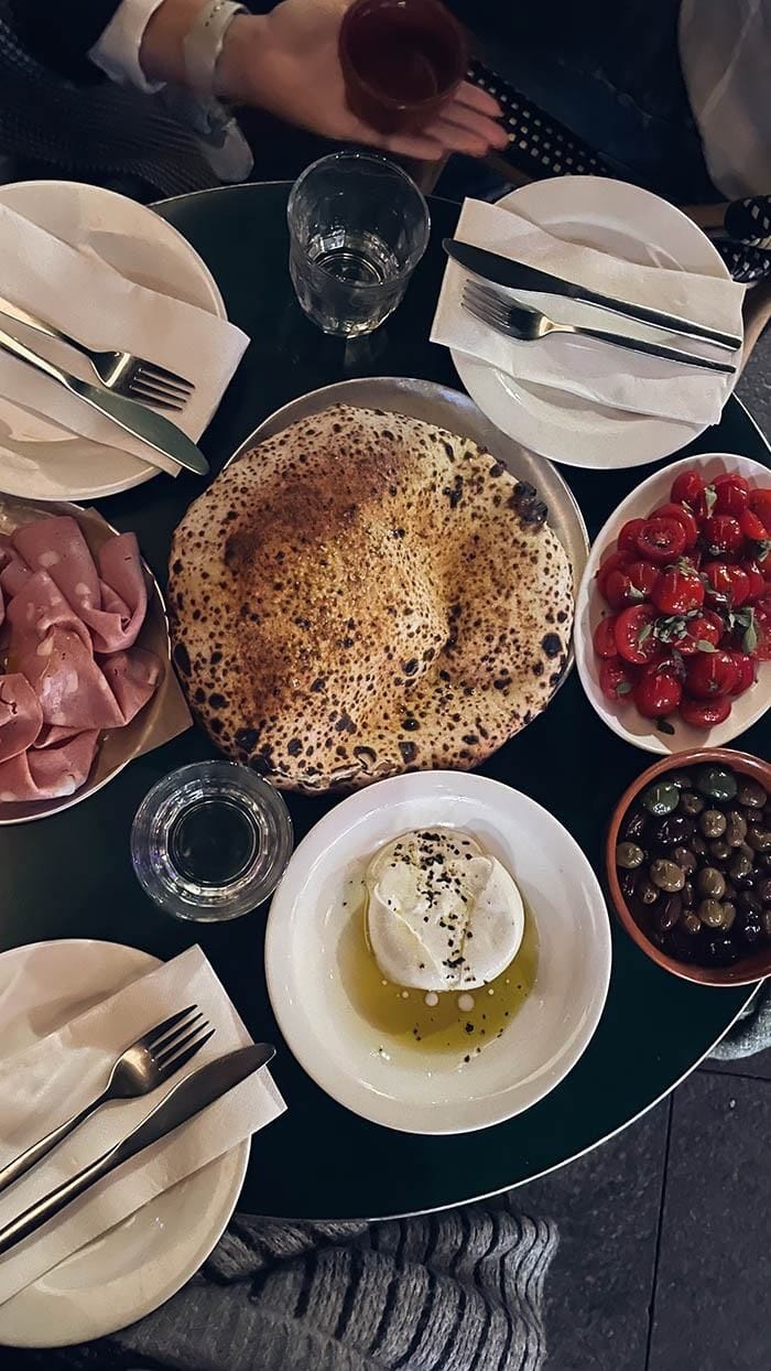 Mejores restaurantes en Sídney, Totti's