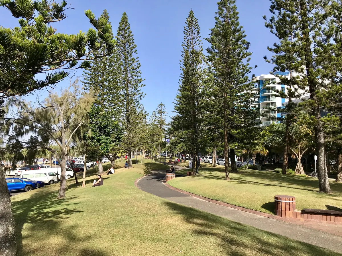 mooloolaba esplanade